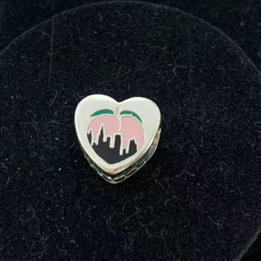 Pandora Georgia Peach Exclusive Heart Charm